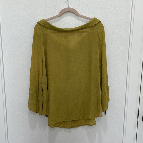 Crinkle Off The Shoulder Button Down Shirt - Picture 9 of 9